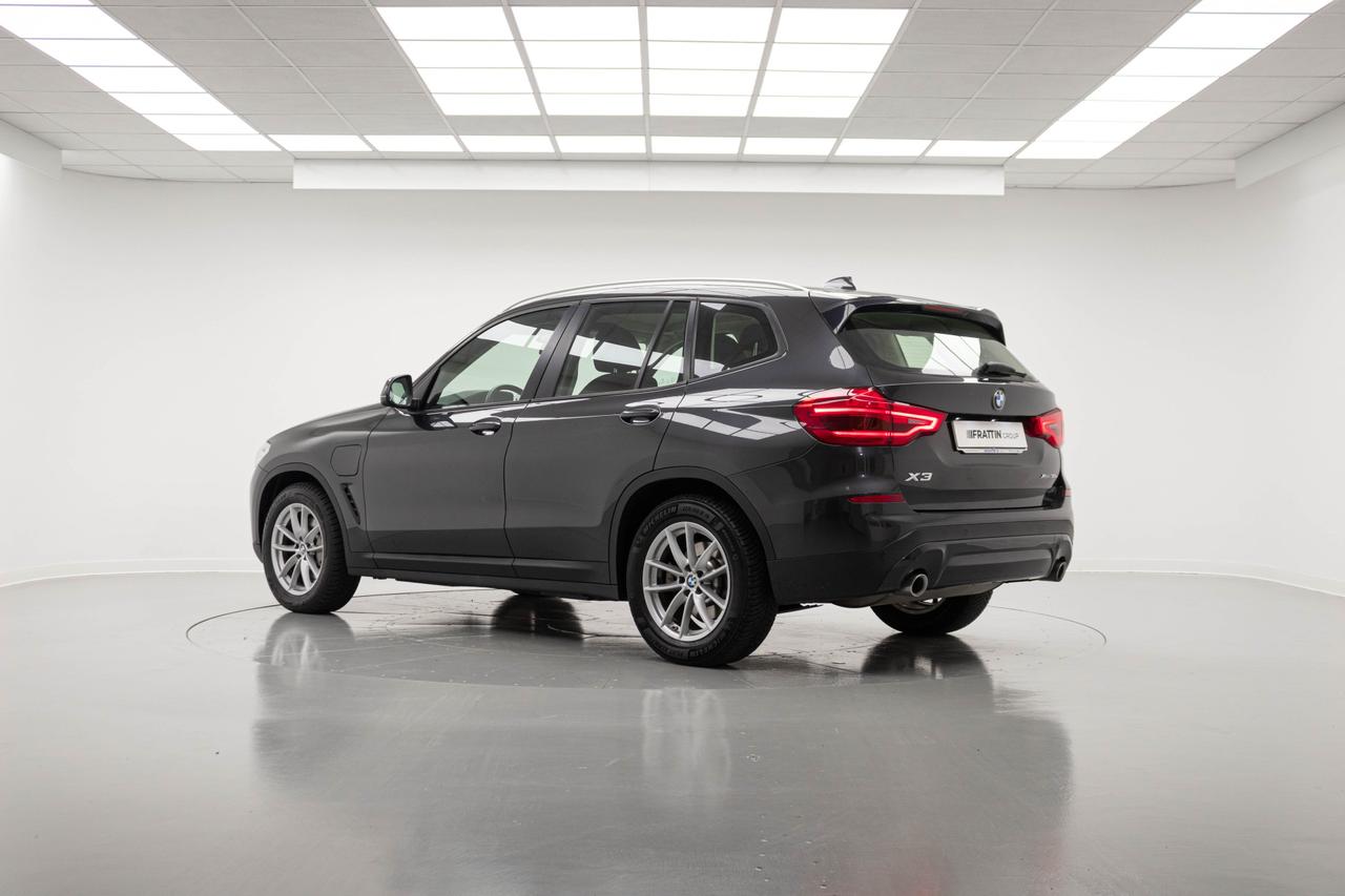 BMW X3 XDRIVE30E BUSINESS ADVANTAGE