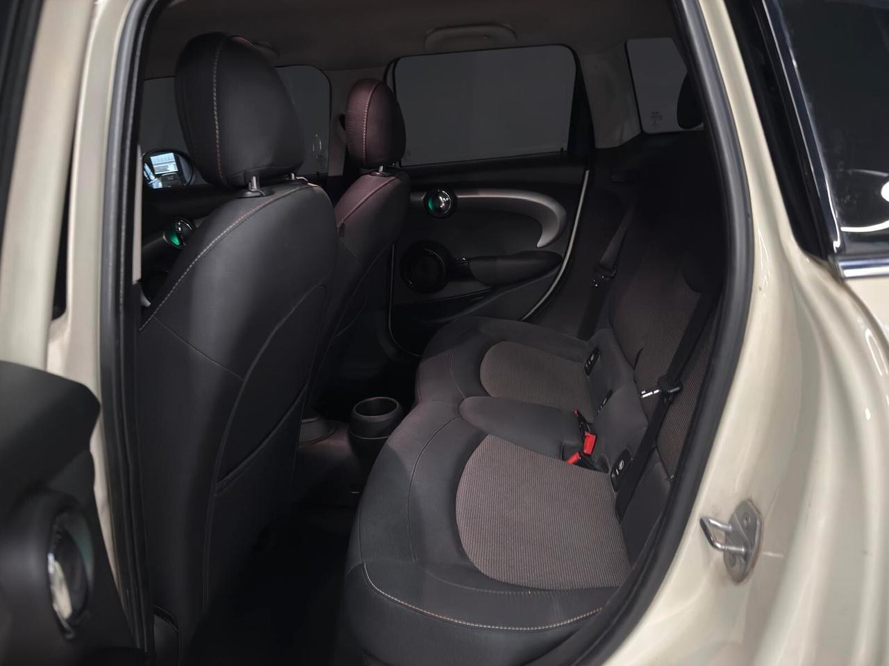 Mini 1.5 One D Hype 5 porte