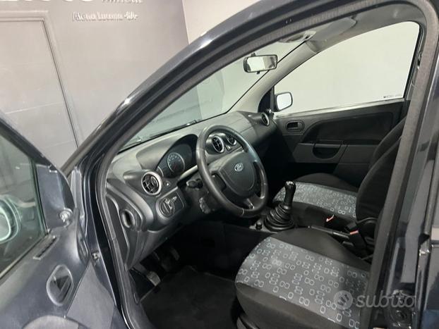 FORD Fiesta 1.4 TDCi 5p.