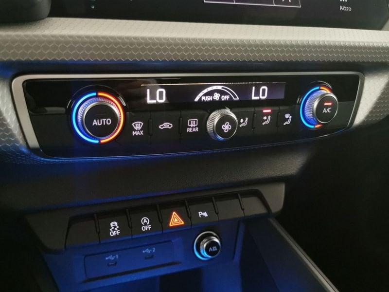 Audi A1 allstreet 30 1.0 tfsi Identity Contrast 116cv