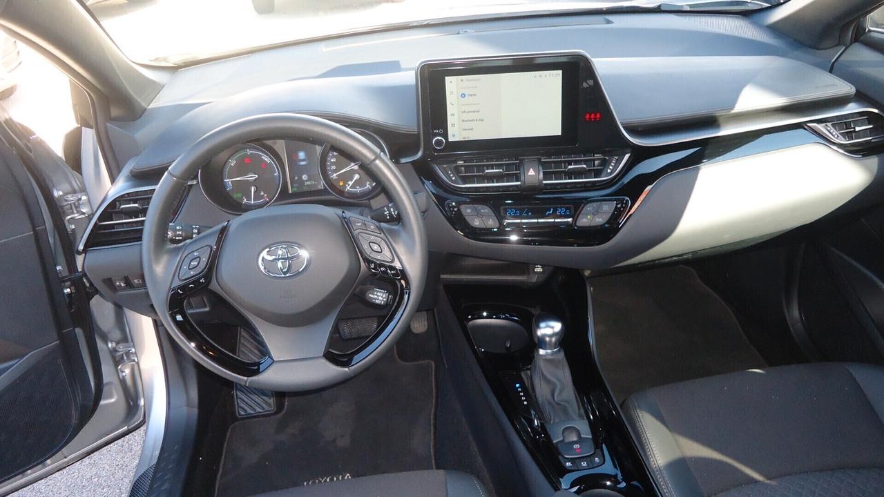 Toyota C-HR 1.8 Hybrid E-CVT Trend