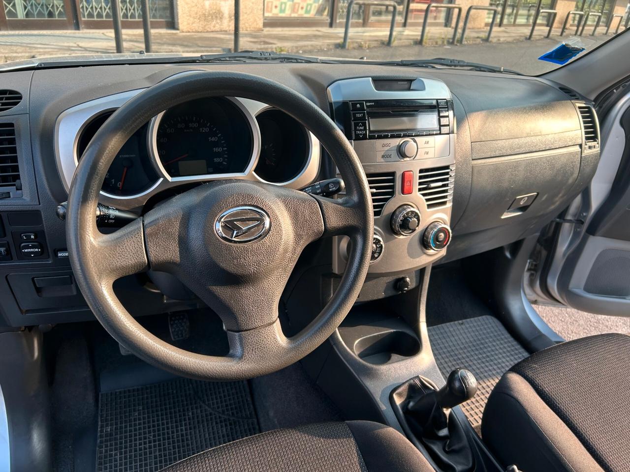 Daihatsu terios 1.3 benzina 4x4 ok neopatentati