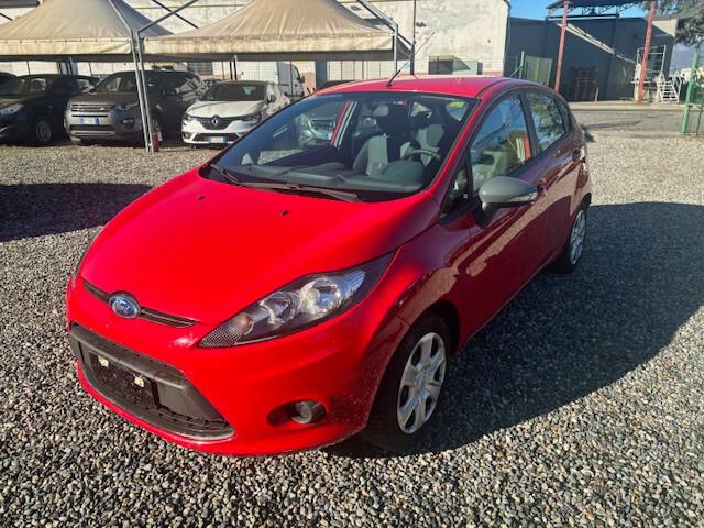 Ford Fiesta 1.4 5 porte Bz.- GPL Titanium