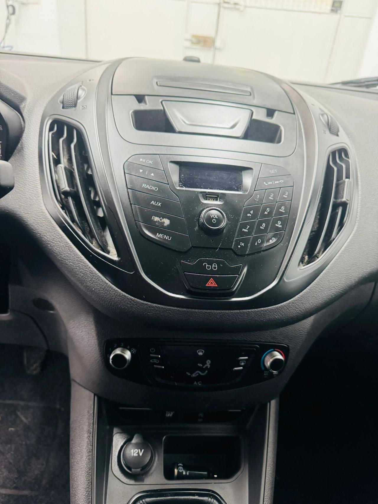Ford transit courier 1,5 tdci anno 2020
