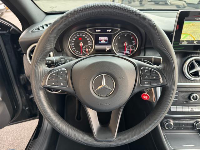 MERCEDES-BENZ A 160 d Automatic Sport