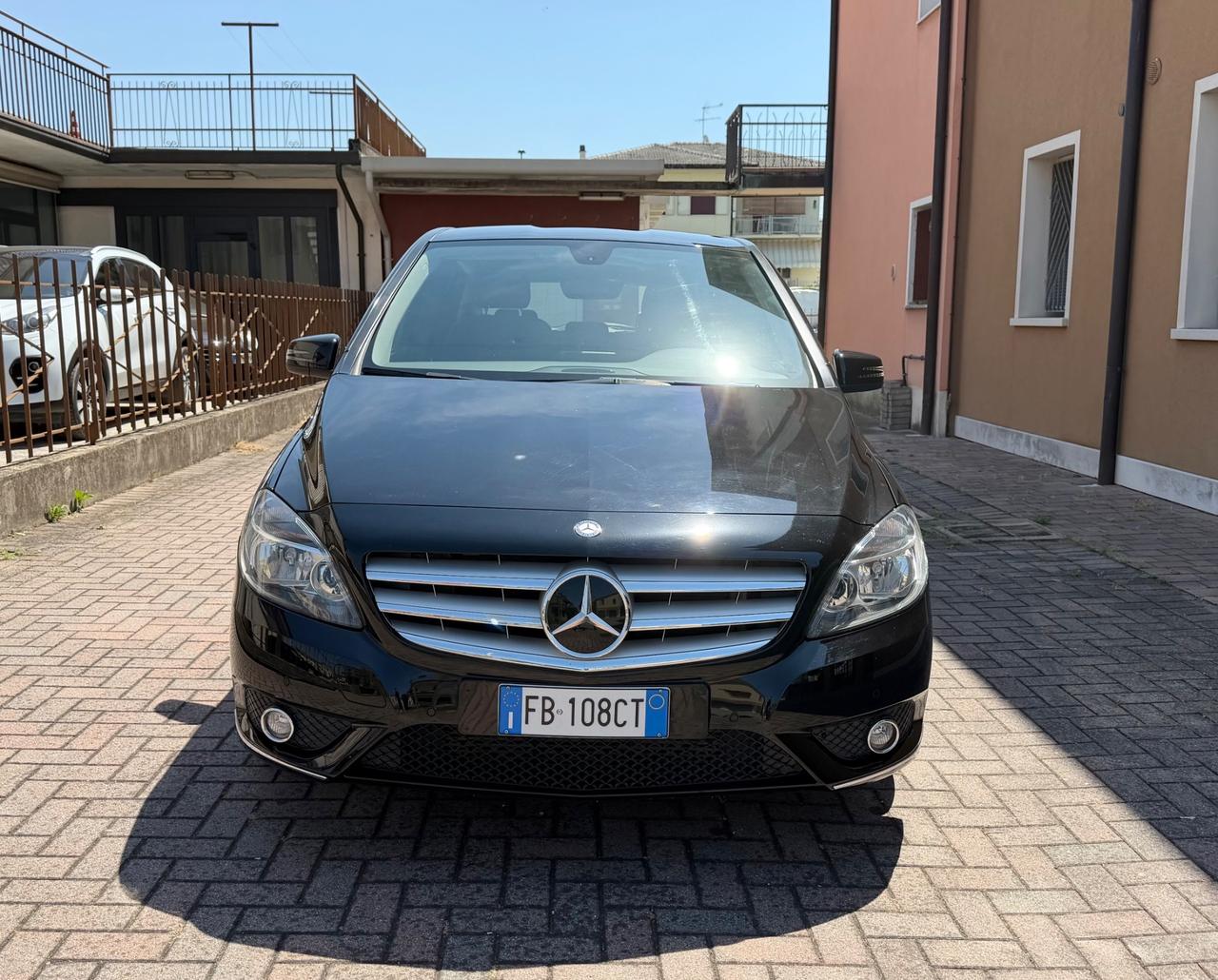 Mercedes-benz B 180 d Ok Neopatentati