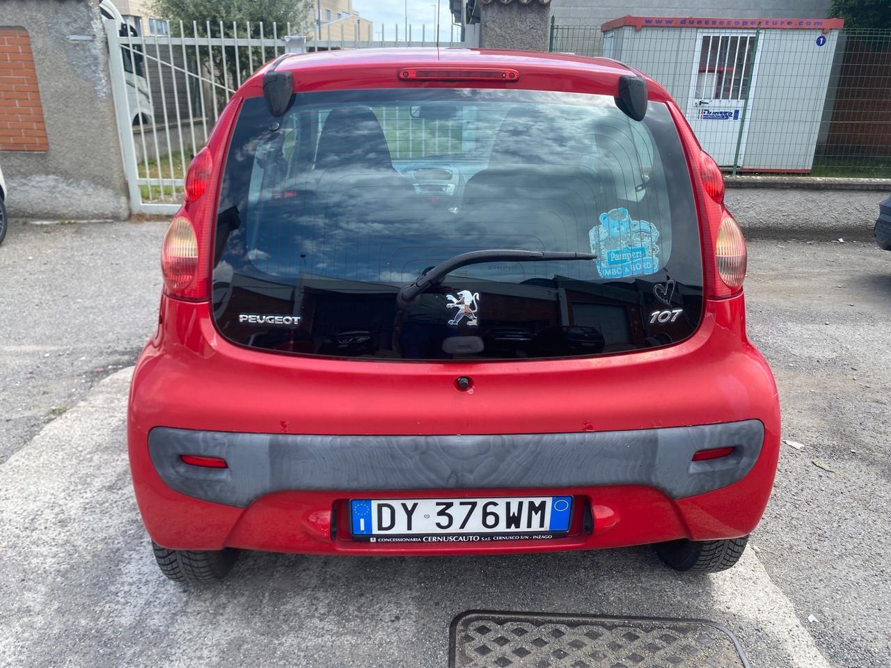 Peugeot 107 1.0 68CV 3p. Plaisir