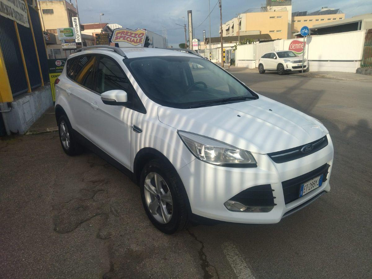 FORD Kuga 2.0 TDCI 140 CV 2WD Titanium - 2014