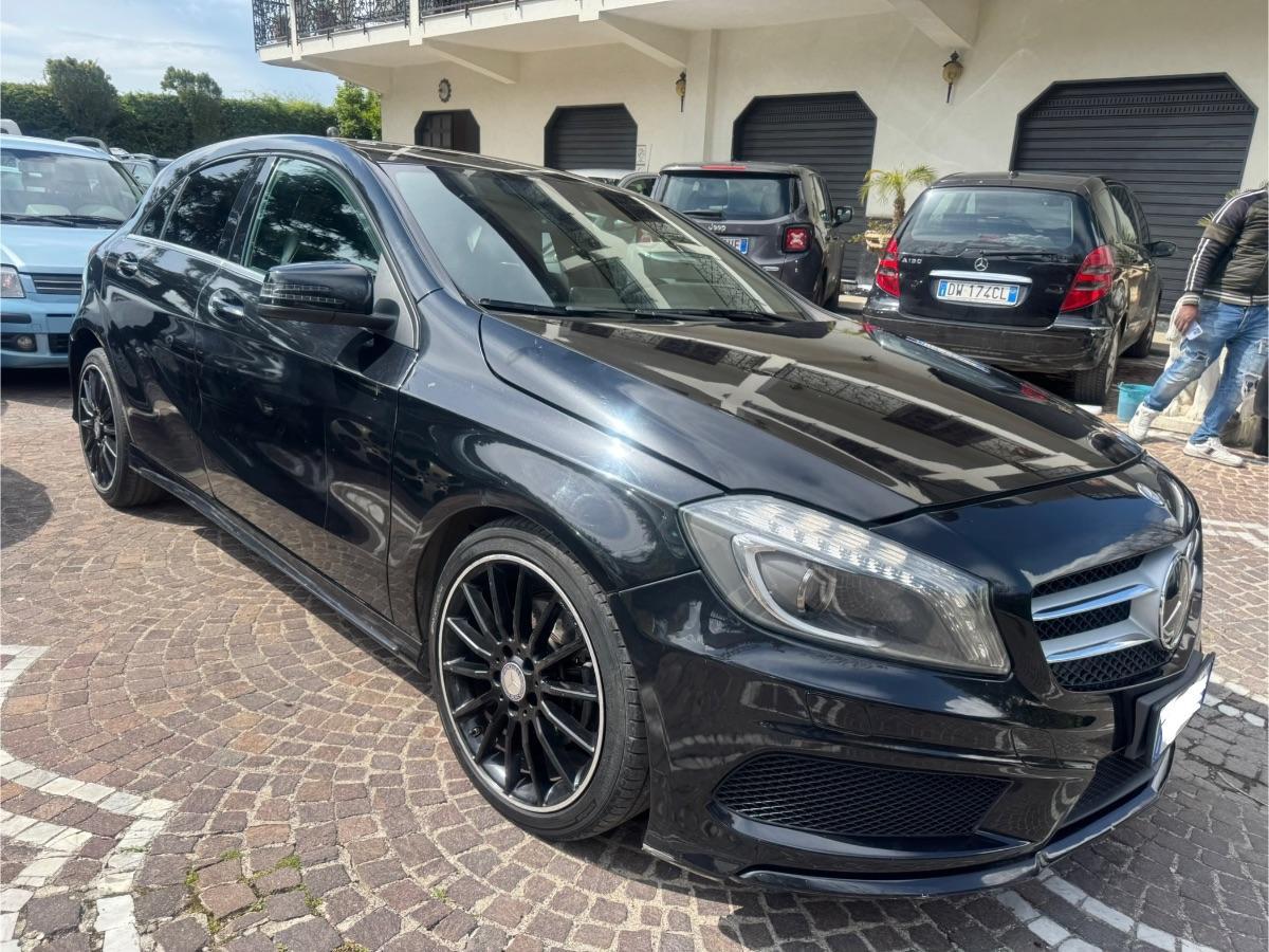 MERCEDES Classe A 180 CDI Dark Night Edition
