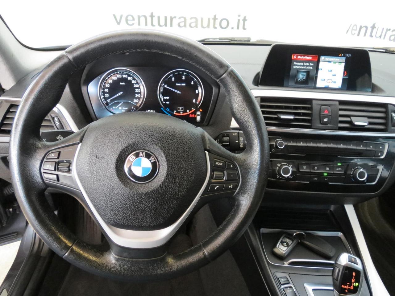 Bmw 116 d 5p. Urban Autom.
