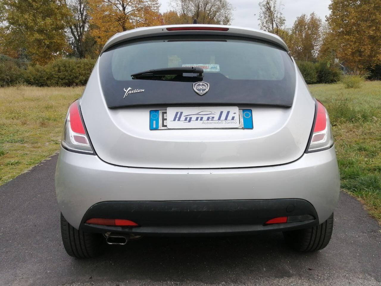 Lancia Ypsilon 1.3 MJT 16V 95 CV 5 porte