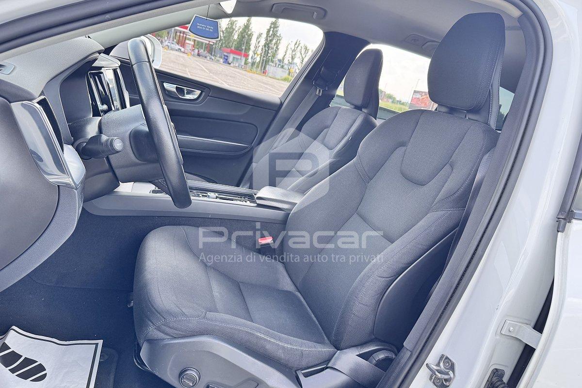 VOLVO XC60 B4 (d) AWD Geartronic Business