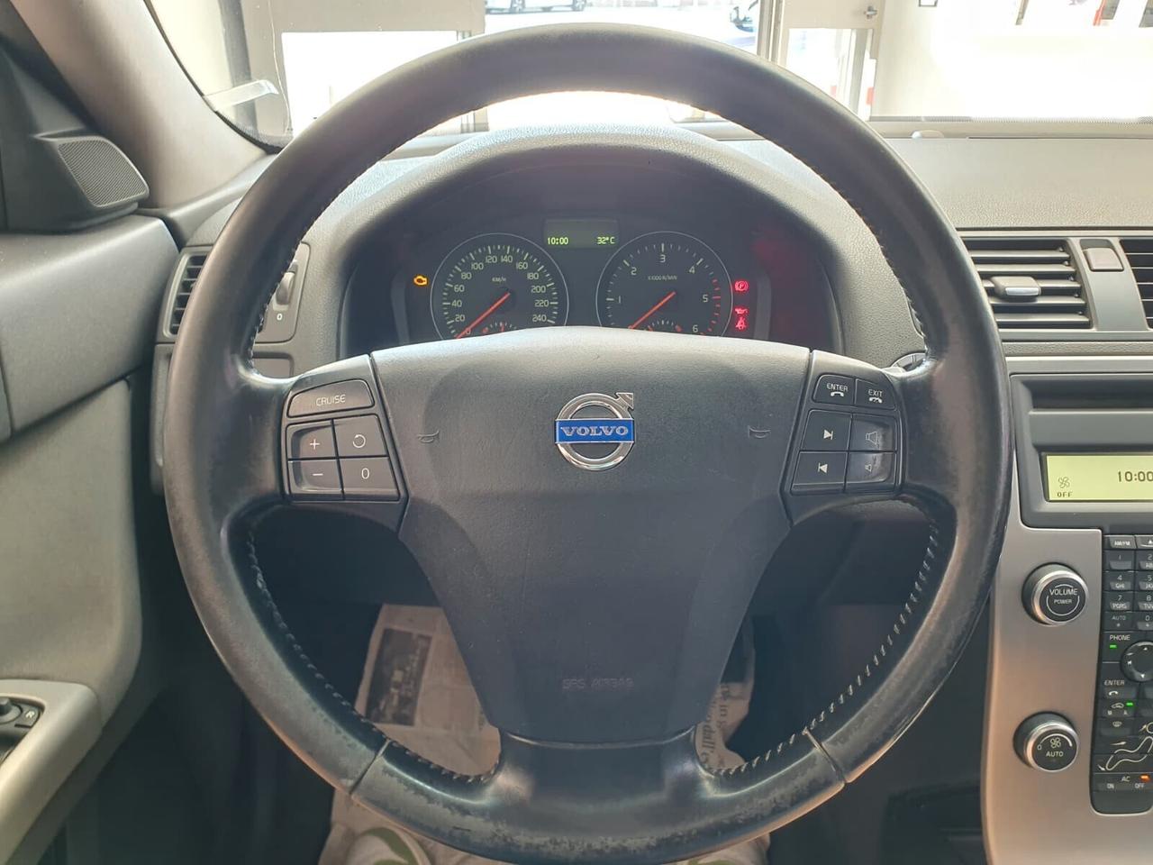 Volvo V50 2.0 D 136cv Summum 2009