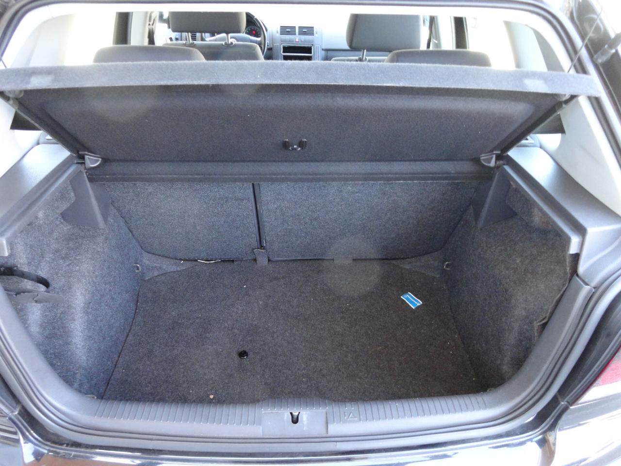 Volkswagen Polo 1.9/101CV TDI 5p. Sportline