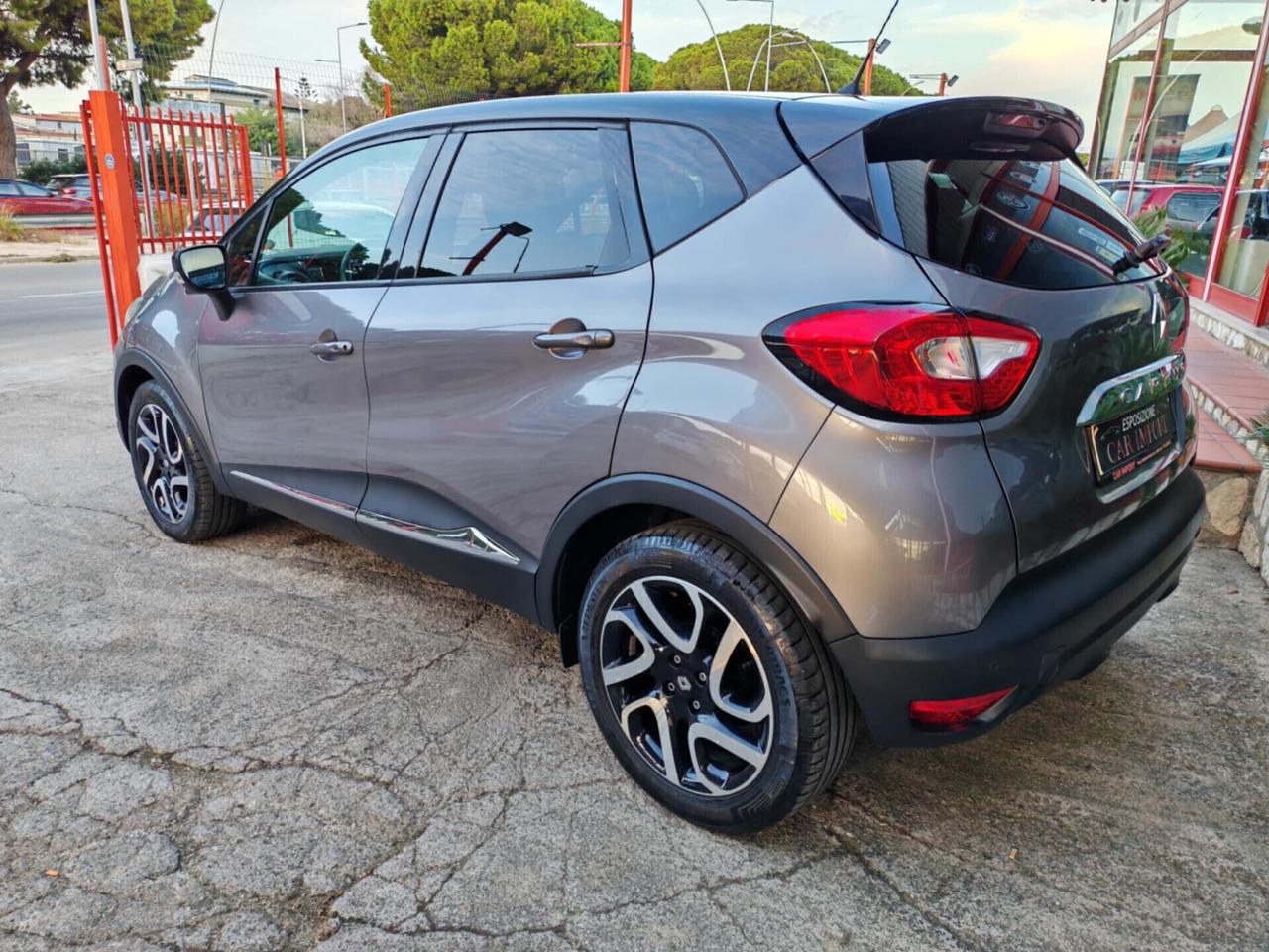 Renault Captur 1.5 diesel 03/2015 Cv90