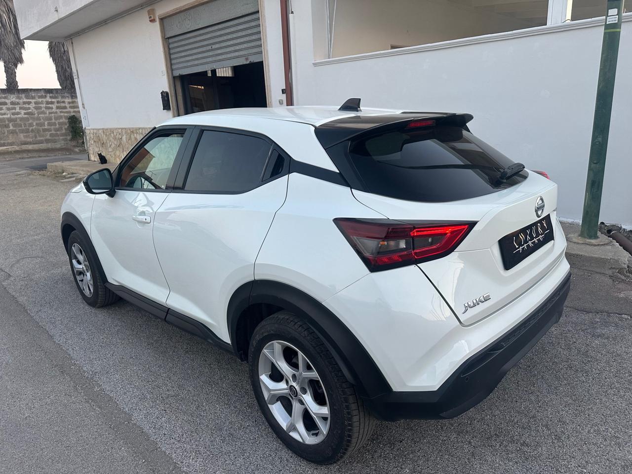 Nissan Juke 1.0 dig-t N-Connecta 114cv