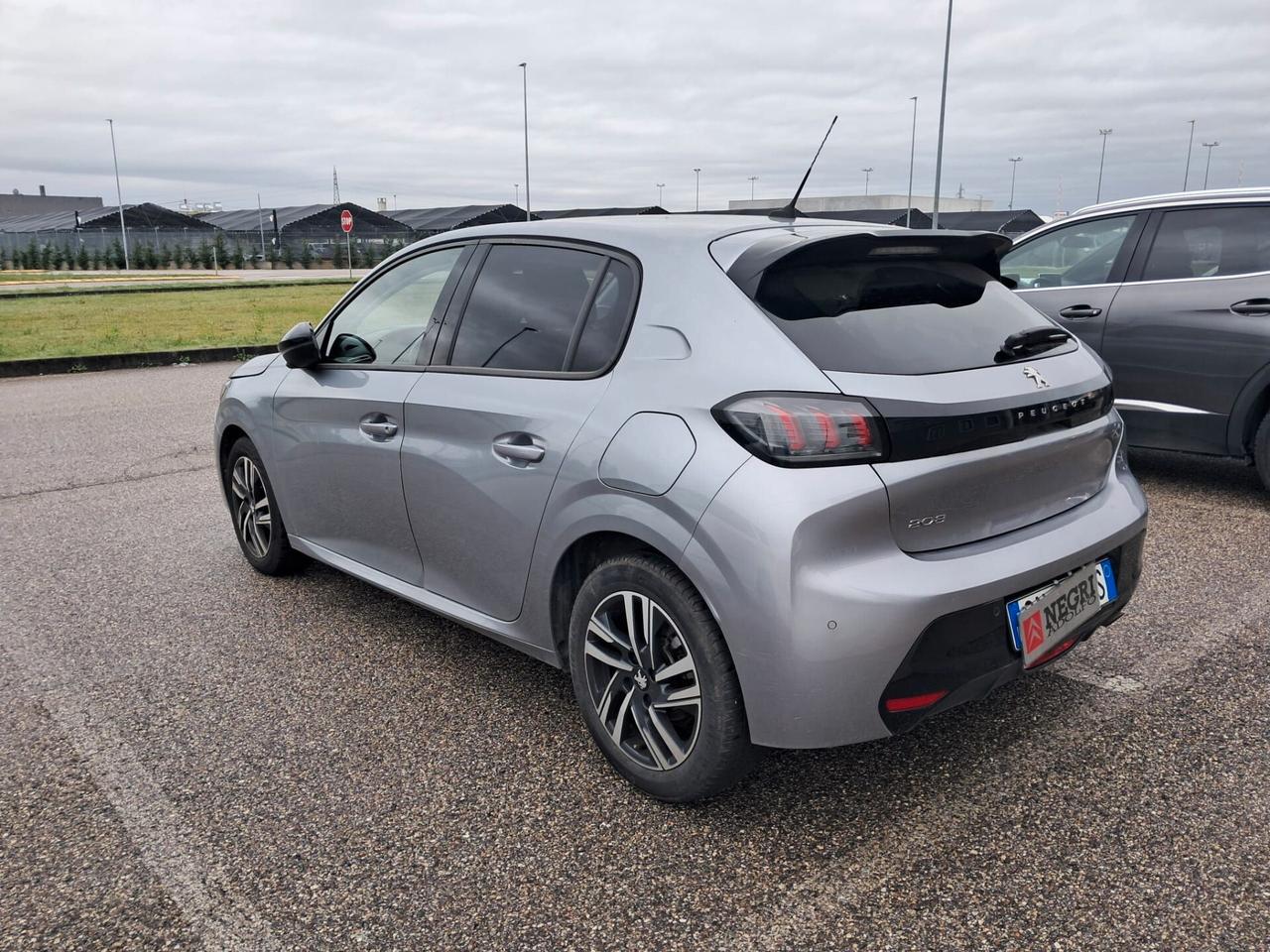 Peugeot 208 PureTech 100 Stop&Start EAT8 5 porte Allure