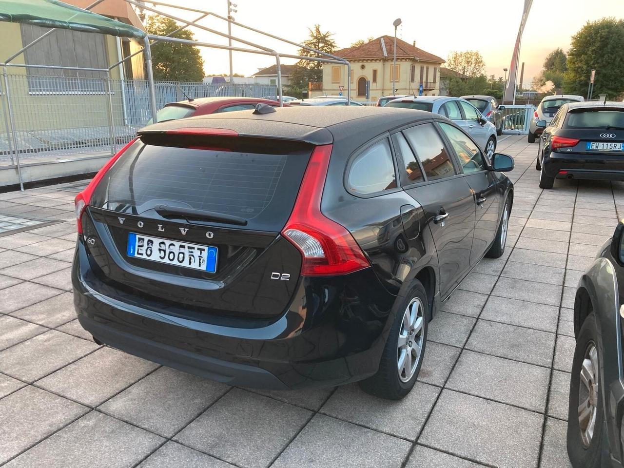 Volvo V60 D2 1.6 Kinetic