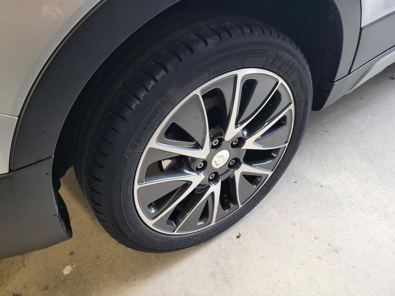 Suzuki S-Cross 1.6 DDiS Top