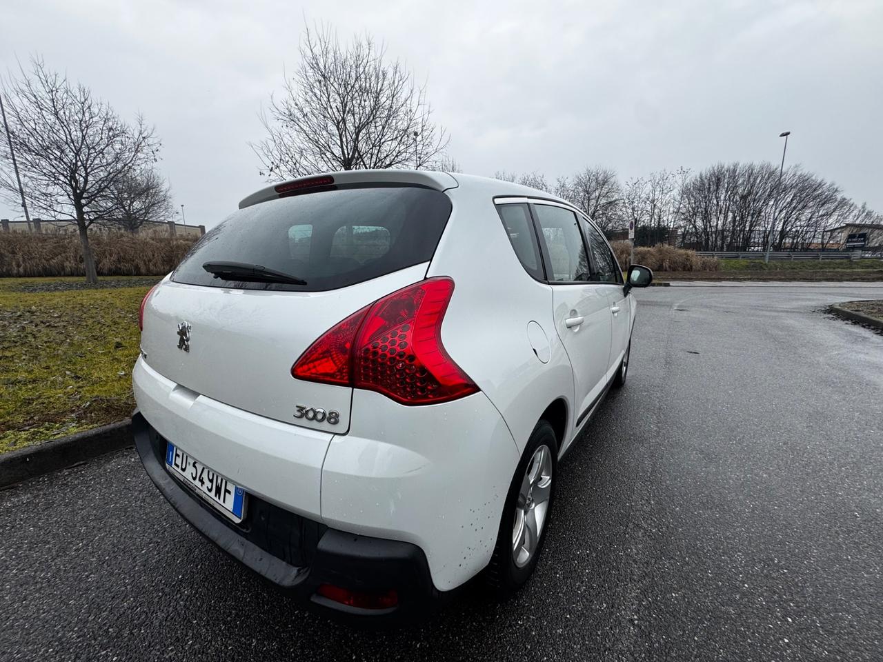 Peugeot 3008 1.6 diesel, automatico, anno 2010