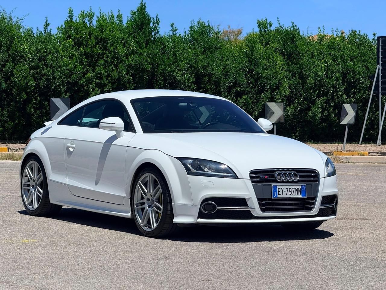 Audi TT TTS Coupé 2.0 272 CV TFSI quattro S tronic