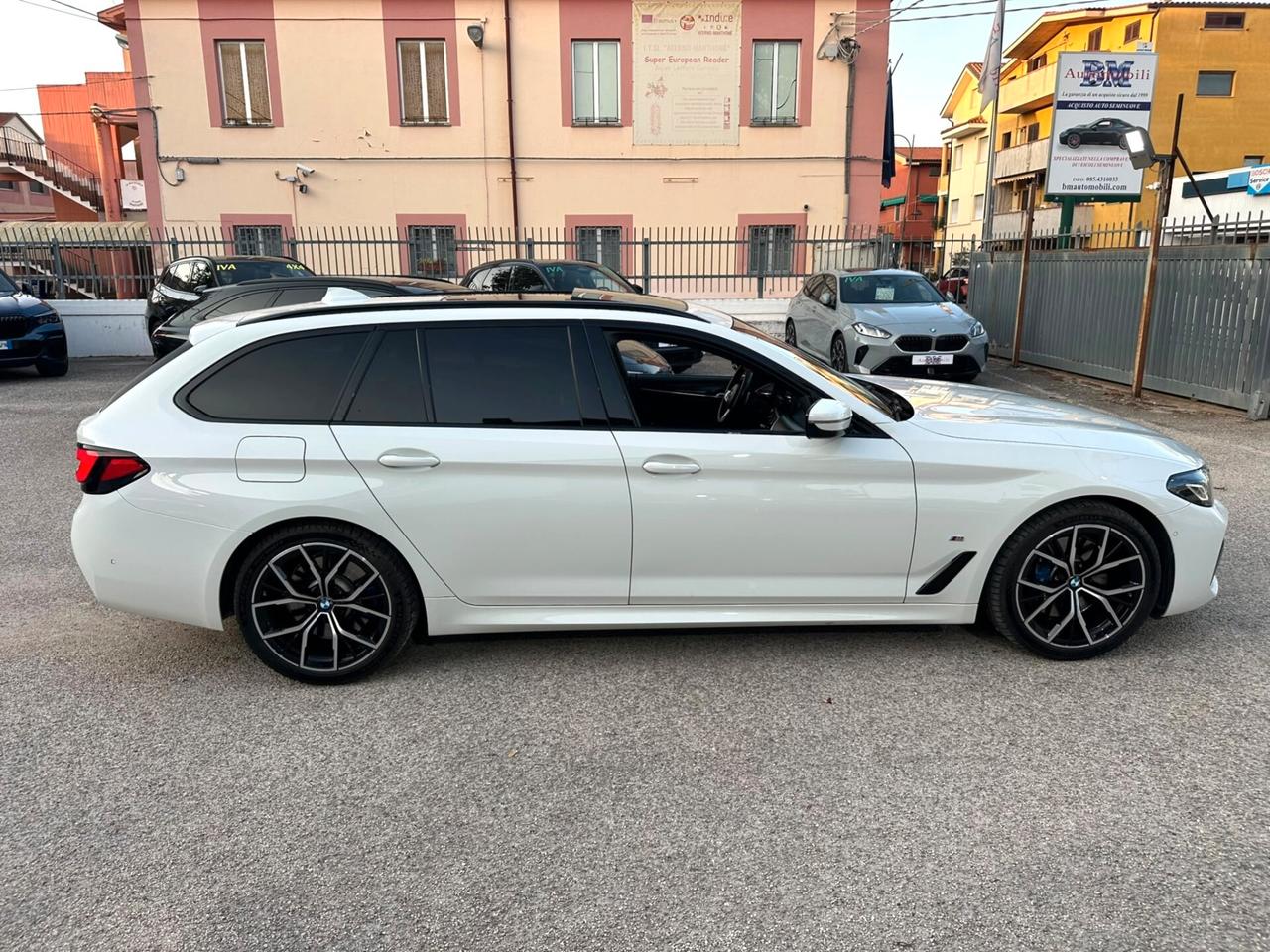 BMW 520D TOURING MSPORT XDRIVE