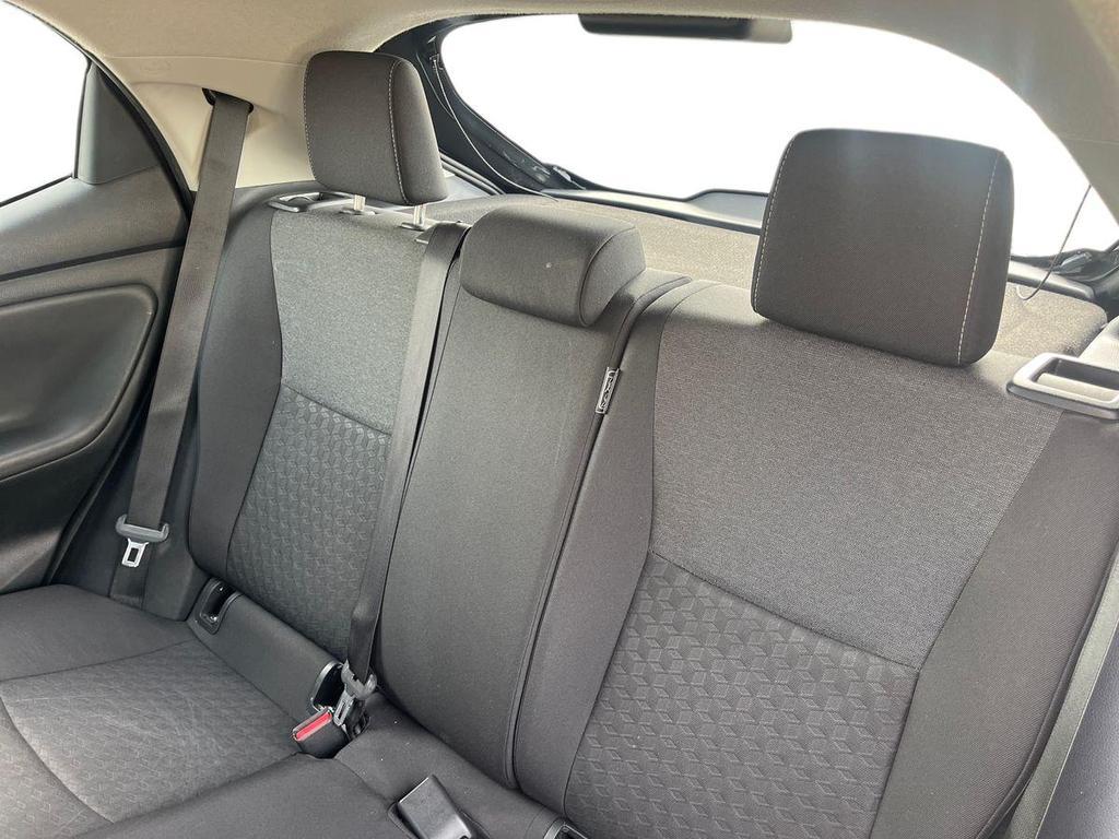 Toyota Yaris 1.0 Active