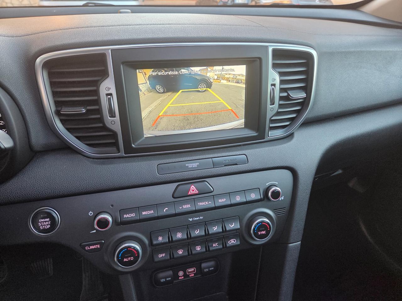 KIA SPORTAGE 1.7 115 CV TETTO APRIBILE SOLI KM 100000 CERTIF
