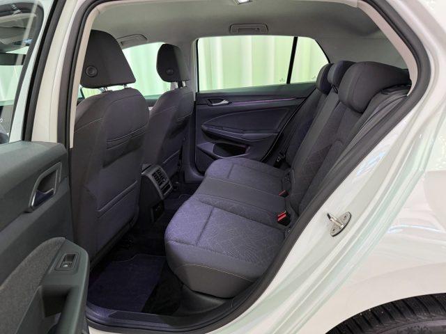VOLKSWAGEN Golf 1.5 TSI Life NEOPATENTATI LED ACC DAB+