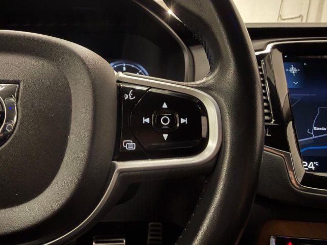 VOLVO XC90 B5 (d) AWD Geartronic Momentum//SERVICE VOLVO//