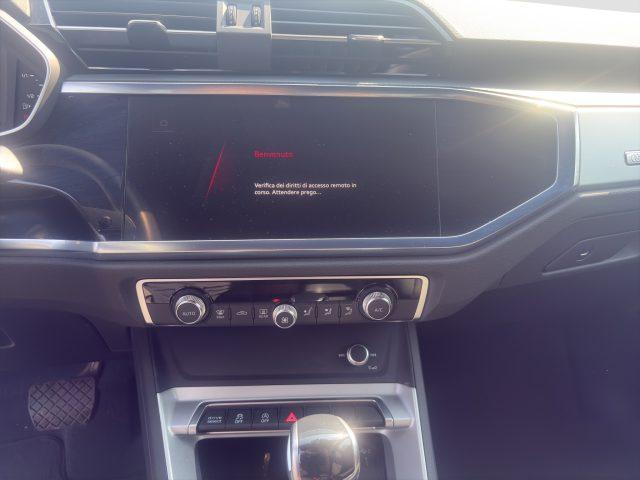 AUDI Q3 Q3 SPB 35 TDI S tronic Identity Black