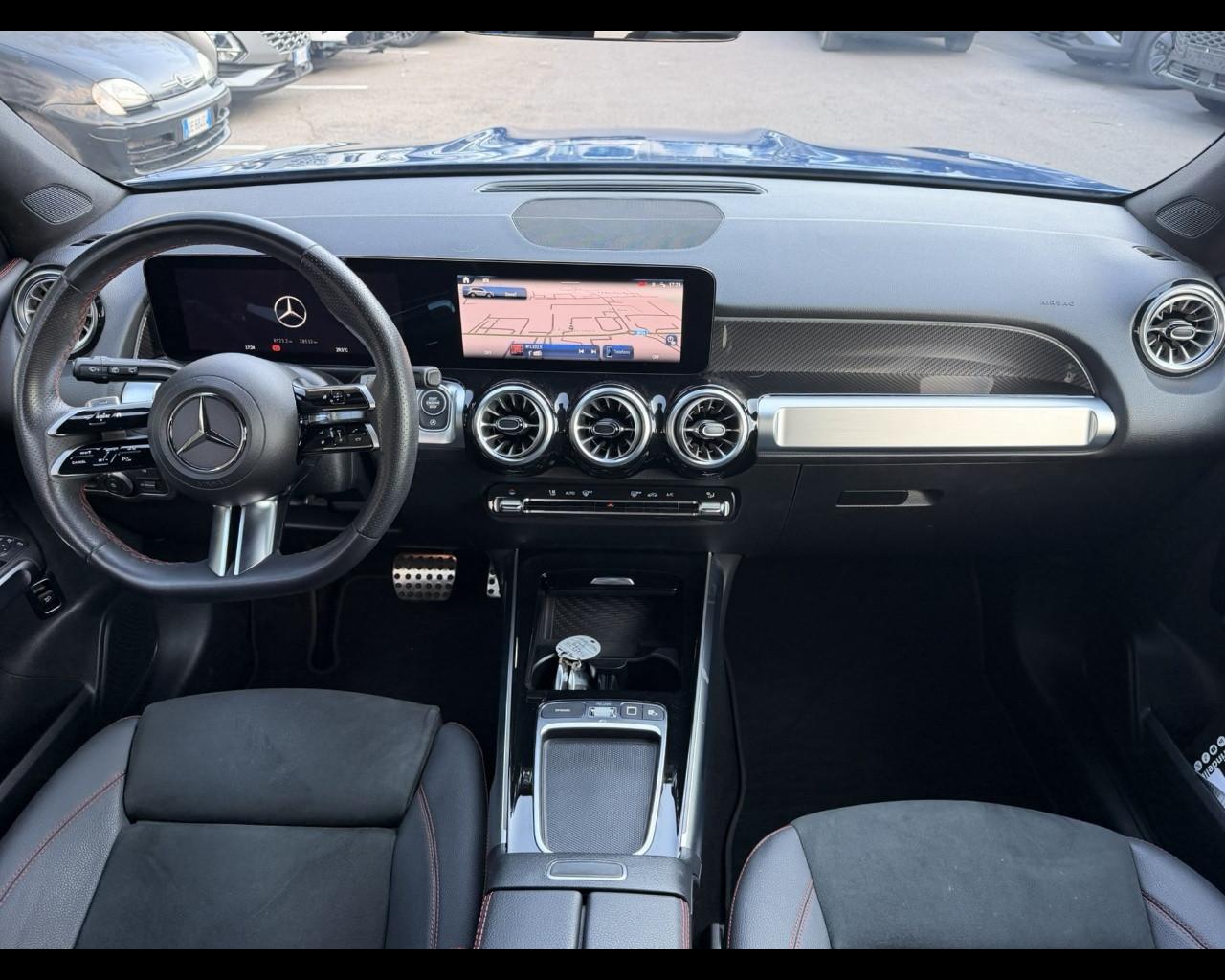 Mercedes-Benz GLB (X247) - GLB 200 d Automatic AMG Line Premium