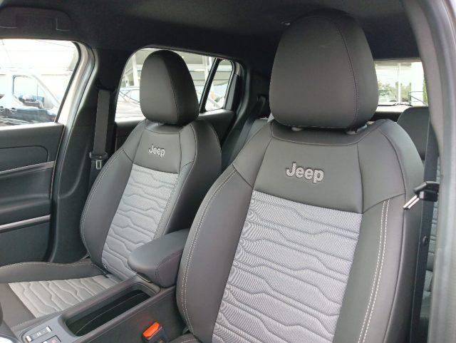 JEEP Avenger 1.2 Turbo e-Hybrid 4xe Upland