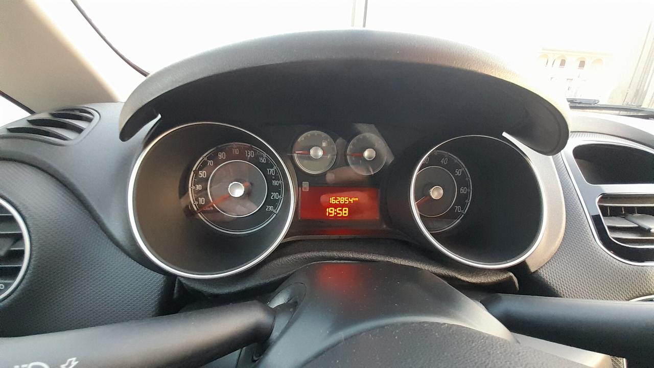 Fiat Punto 1.4 8V 5 porte Easypower Street