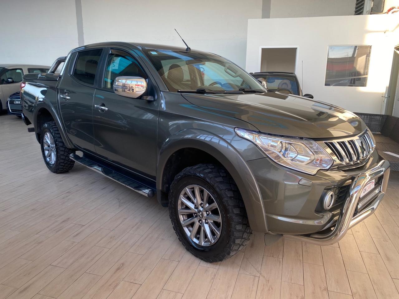 Mitsubishi L200 Doppia cabina 2.4 DI-D 4WD Intense