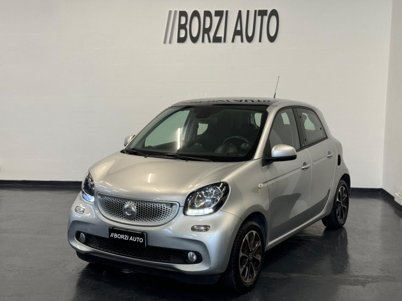 Smart ForFour 90cv Turbo Passion SCHERMO !