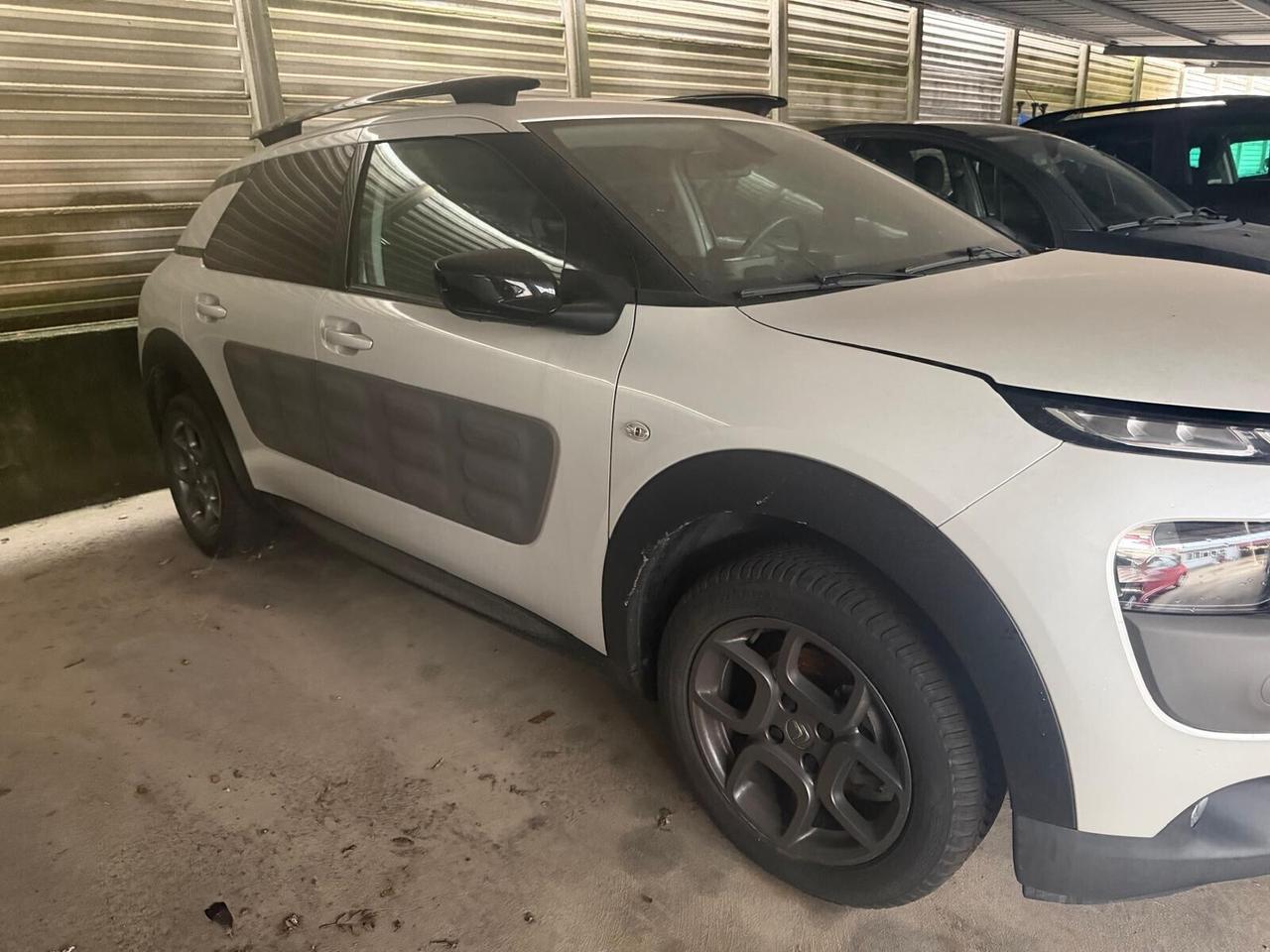 Citroen C4 Cactus (motore fuso )PureTech 82 Shine neopatentati (Motore fuso)
