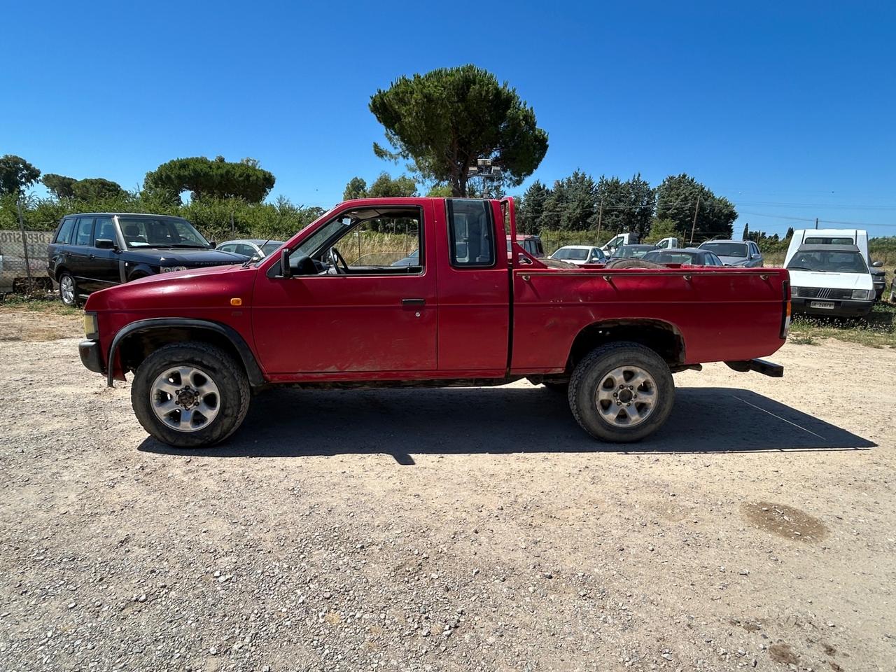 Nissan King Cab *KING CAB*