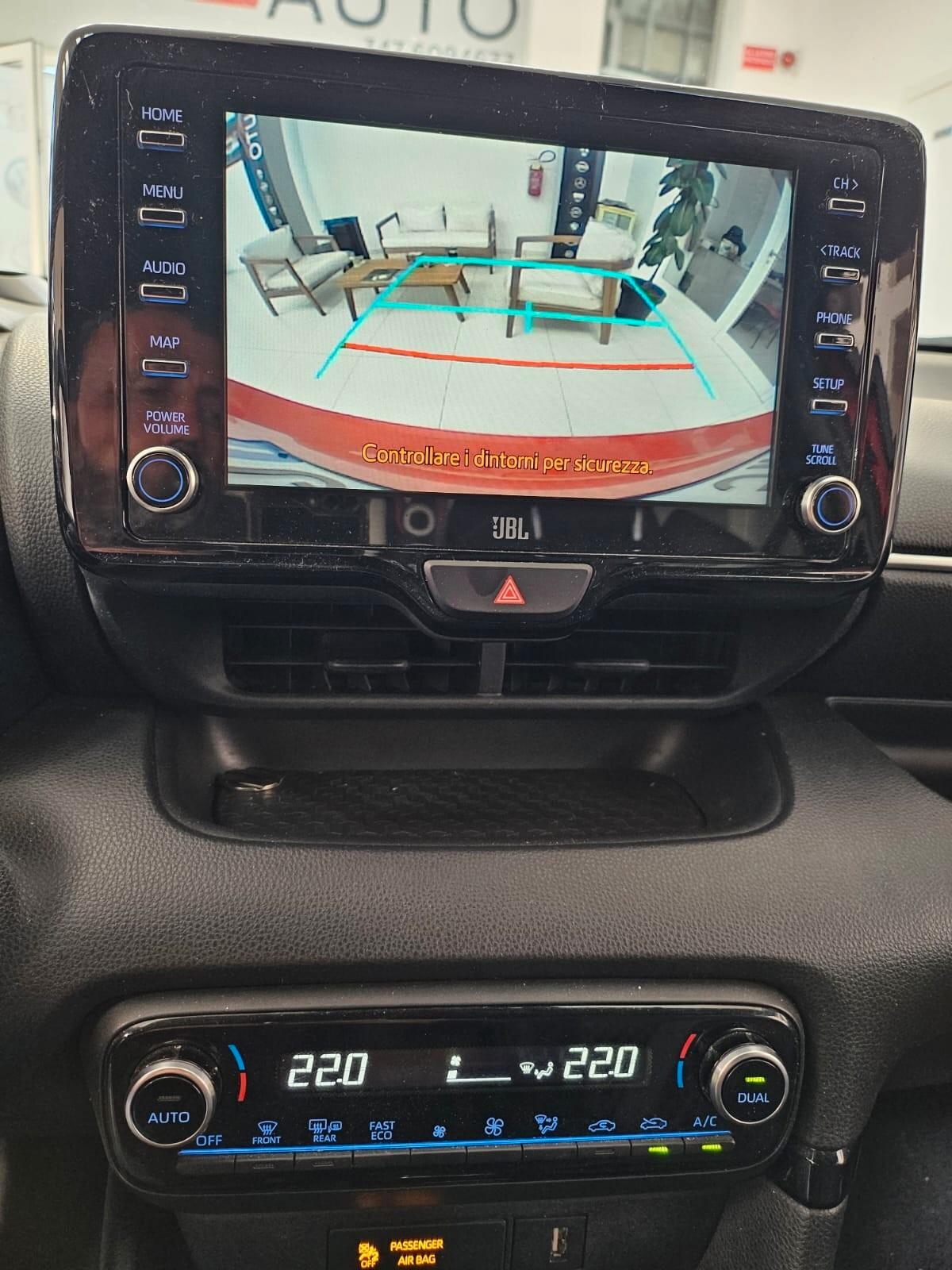 Toyota Yaris 1.5 Hybrid 5 porte Lounge