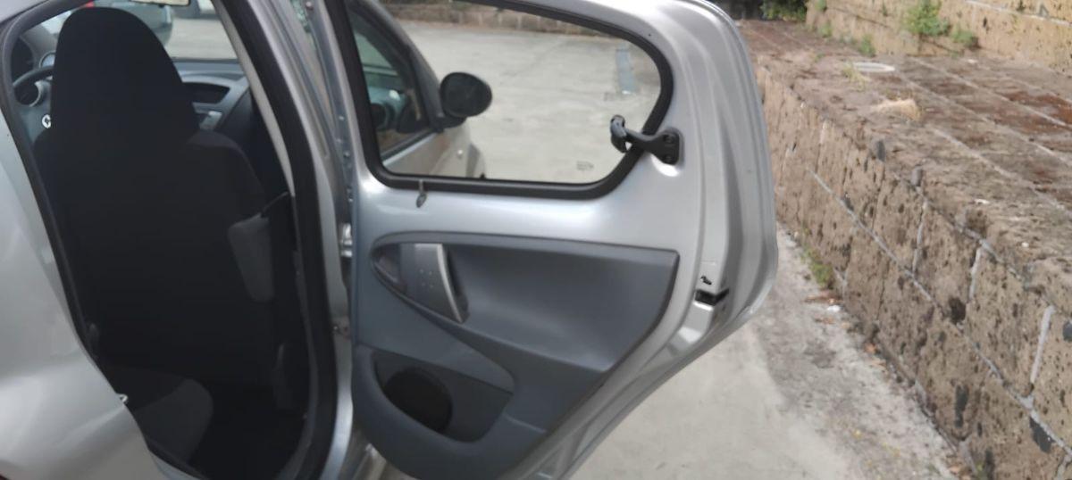 TOYOTA - Aygo - 1,0 VVT-i 5 porte Sound