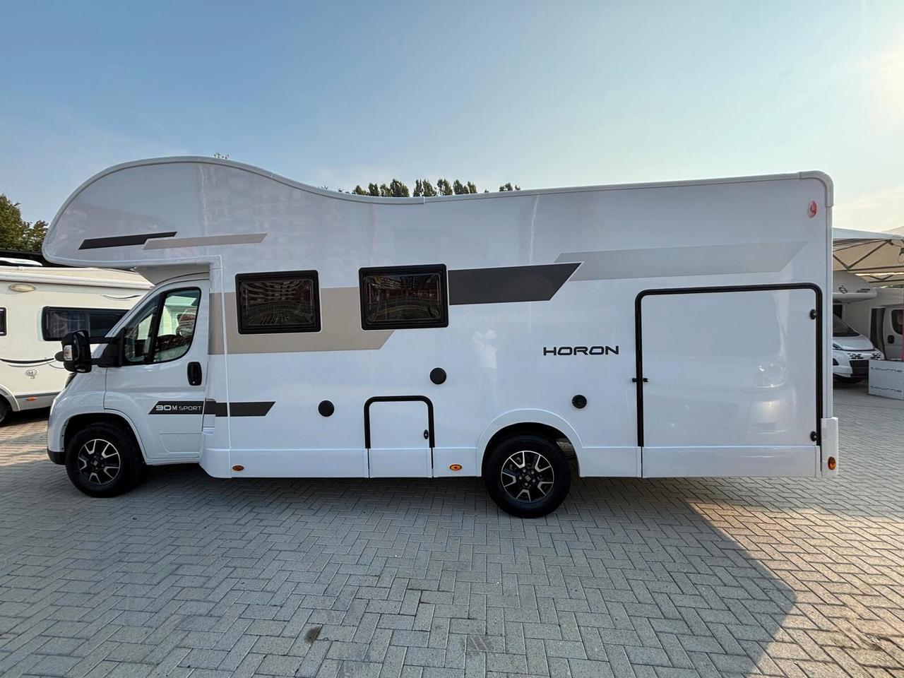 Ci International Horon 90M Sport camper