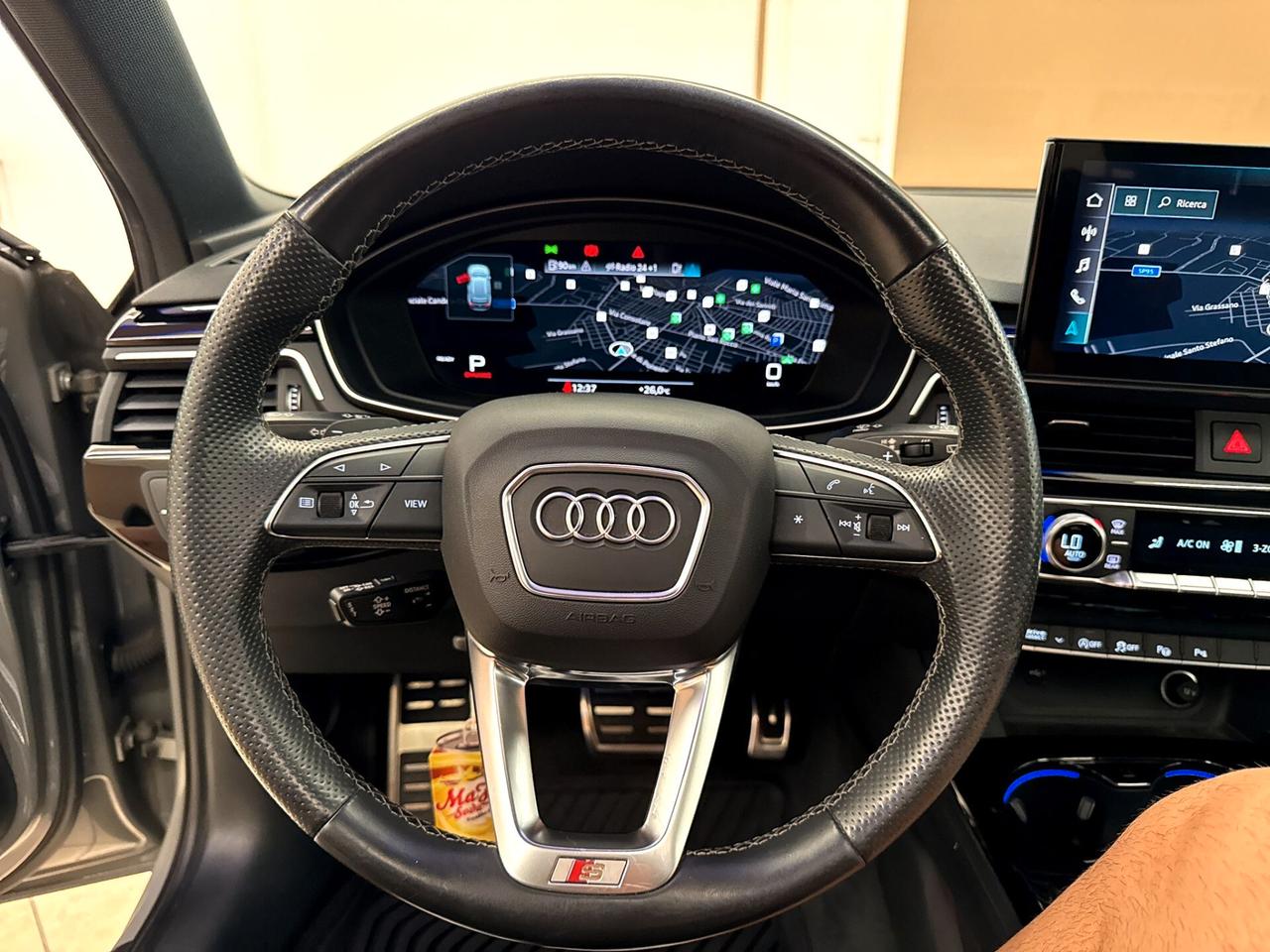 Audi A4 40 TDI quattro S tronic line edition