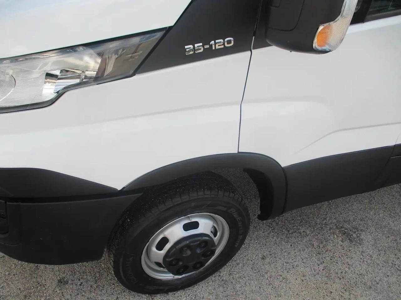 Iveco Daily 35C12 2.3 120CV E6 DOPPIA CABINA 7P RIBALTABILE TR