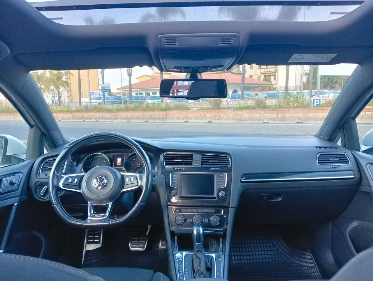 Volkswagen Golf GTD 2.0 TDI DSG