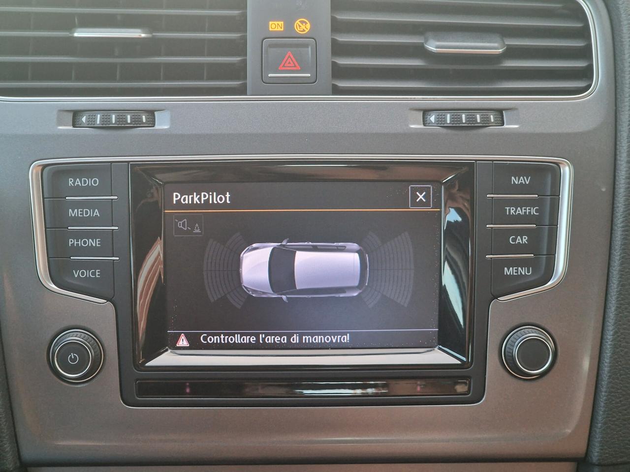 Volkswagen Golf VII 1.6 TDI 105CV