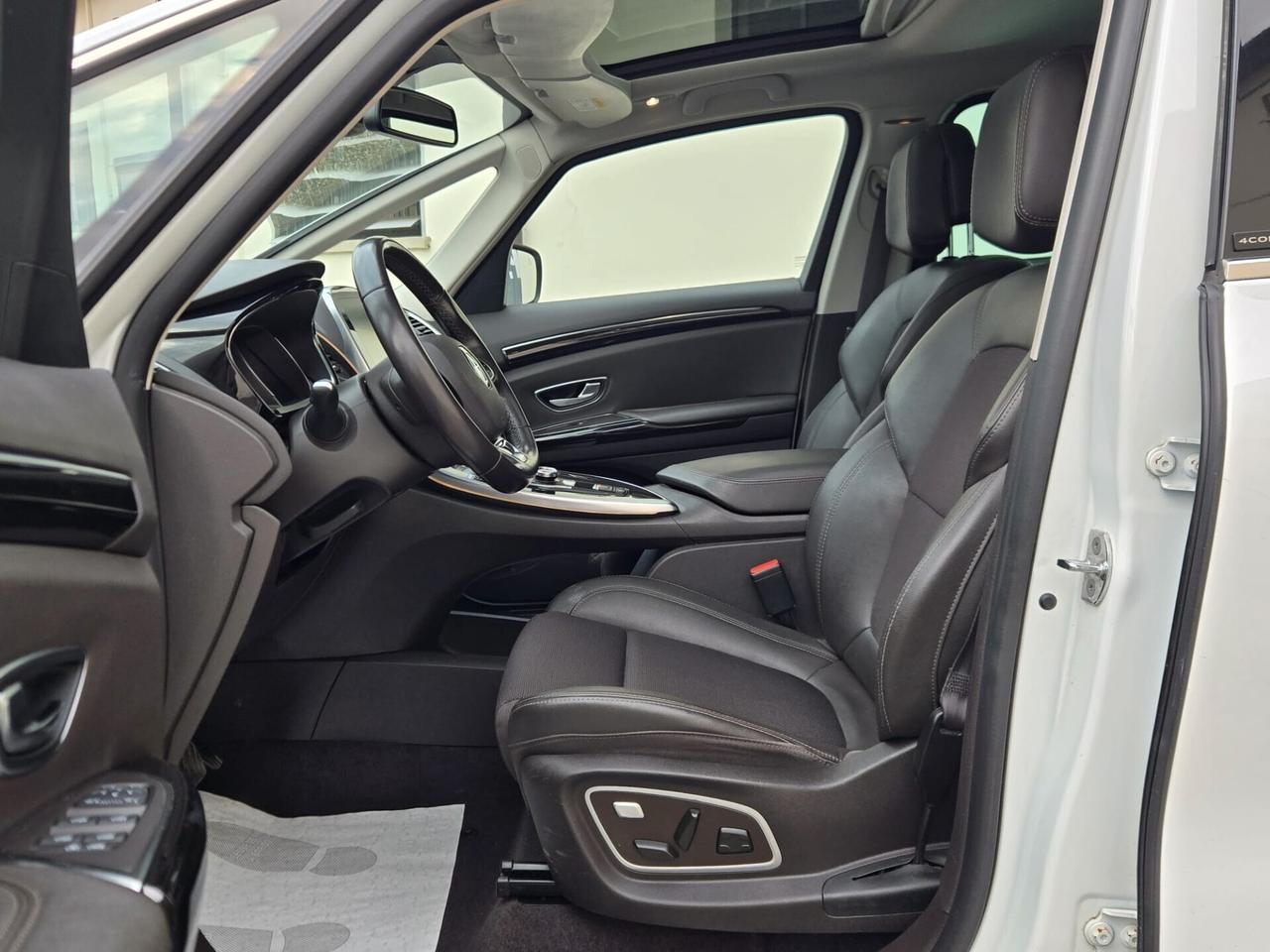 Renault Espace dCi 160CV Energy Initiale Paris 4Control 7 POSTI