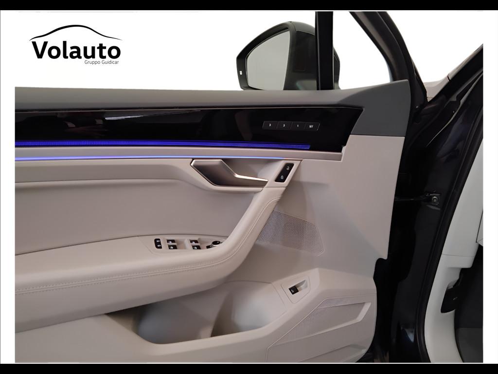 VOLKSWAGEN Touareg III 2018 - Touareg 3.0 V6 tdi Elegance 231cv tiptronic