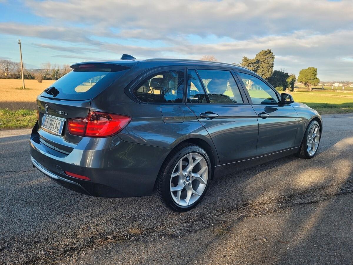 Bmw 320d xDrive Touring Modern
