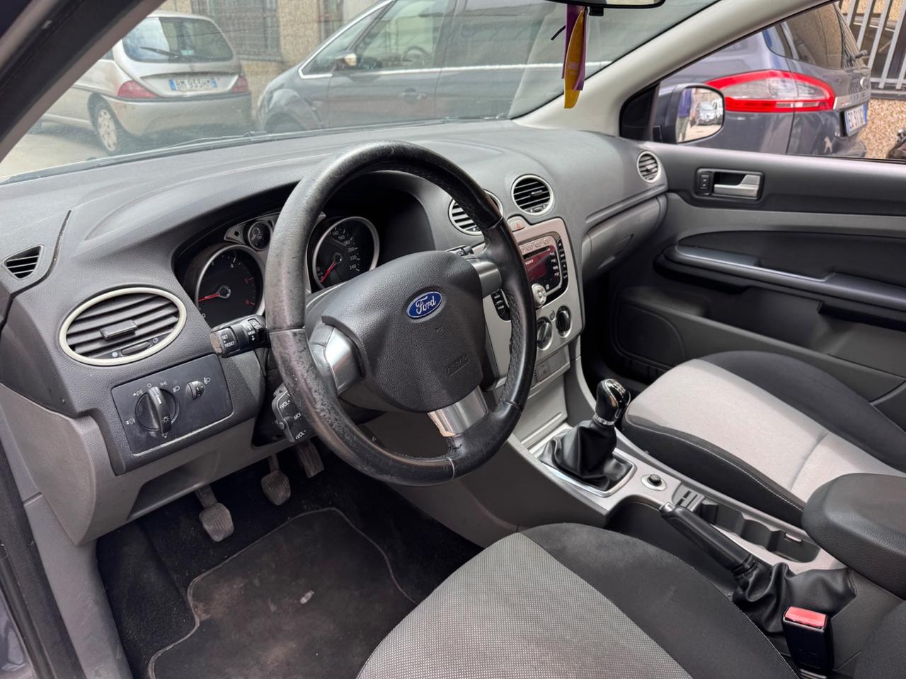 Ford Focus 1.6 TDCi (110CV) 5p. Tit. DPF