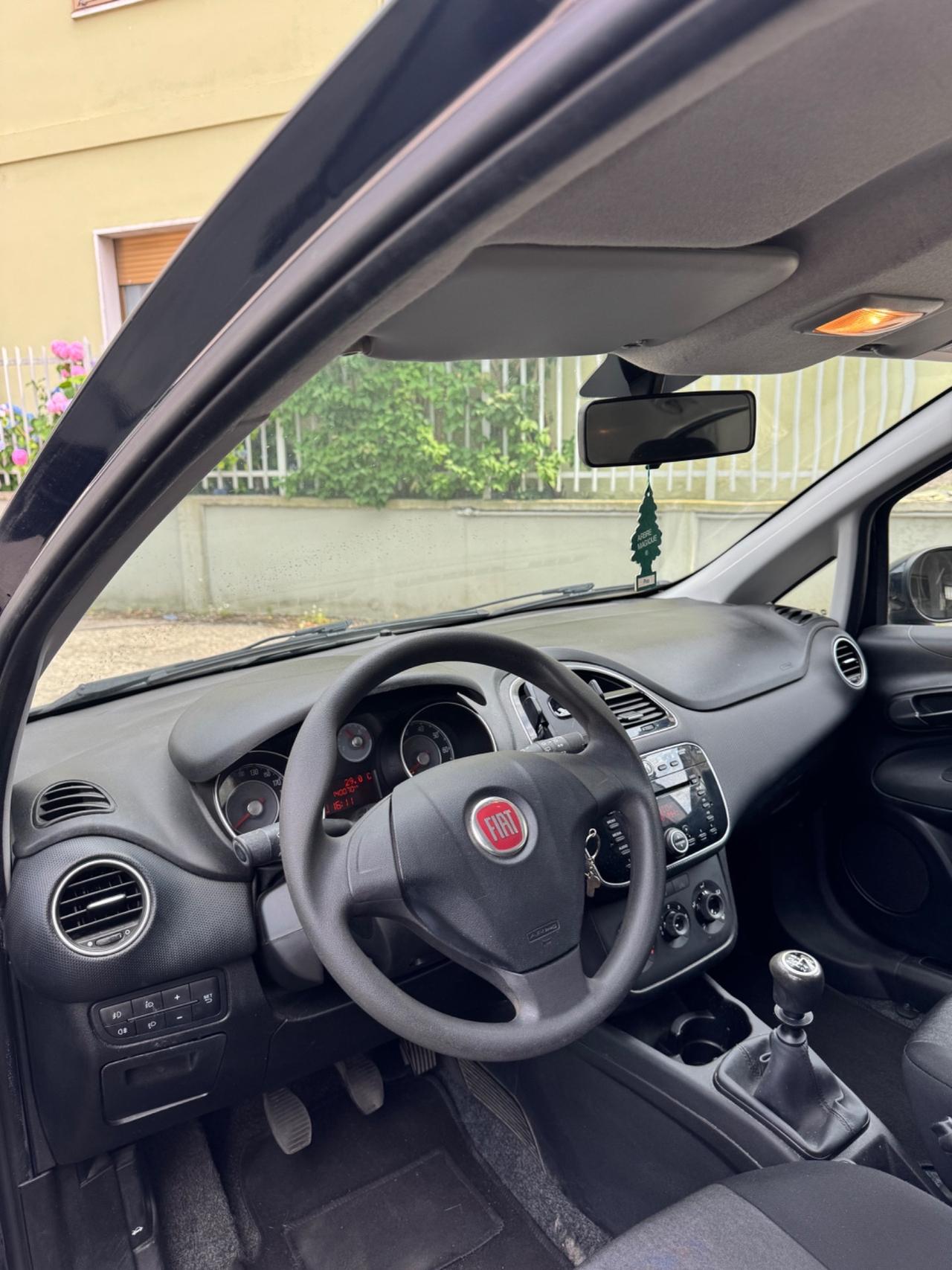 Fiat Punto 1.4 8V 5 porte Easypower Street